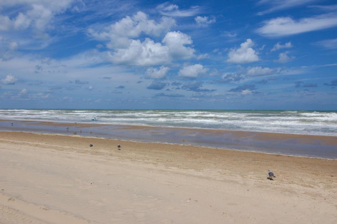 Las Marinas Condominiums South Padre Island Exteriör bild